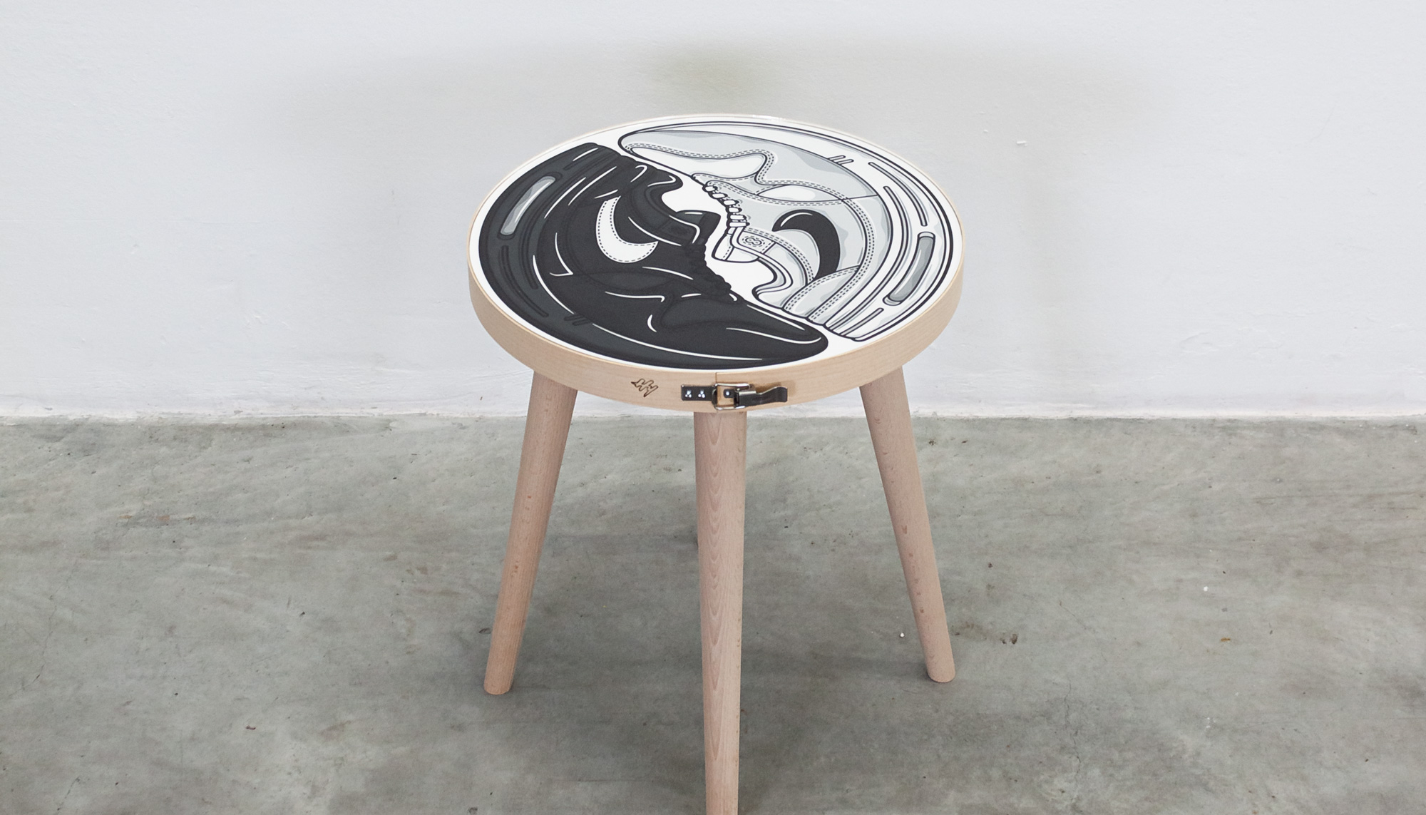 Hyprintable Yin Yang Air Max sneakerart art print Hyprints